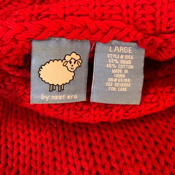Next Era Red ❤️ knit 🧶 top - Picture 7 of 8
